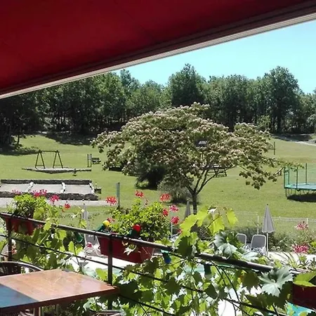 3 Etoiles - Piscine - Efchbf Chalé